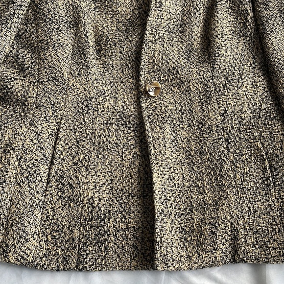 Jones Wear Suit Jacket - Picture 4 of 8